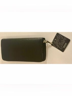 Cindy Claire Black Croc Embossed Zip Around Wallet NWT Glossy Faux Leather